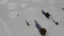 Ces spirales dans la neige forment une véritable oeuvre d'art