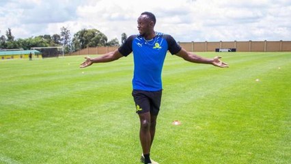 Usain Bolt va jouer à Old Trafford pour un match de charité, pas de foot pro à l'horizon