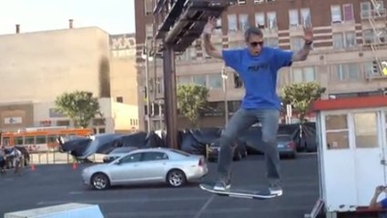 L'hoverboard de Retour vers le Futur bientôt disponible dans la réalité avec l'HUVr ?