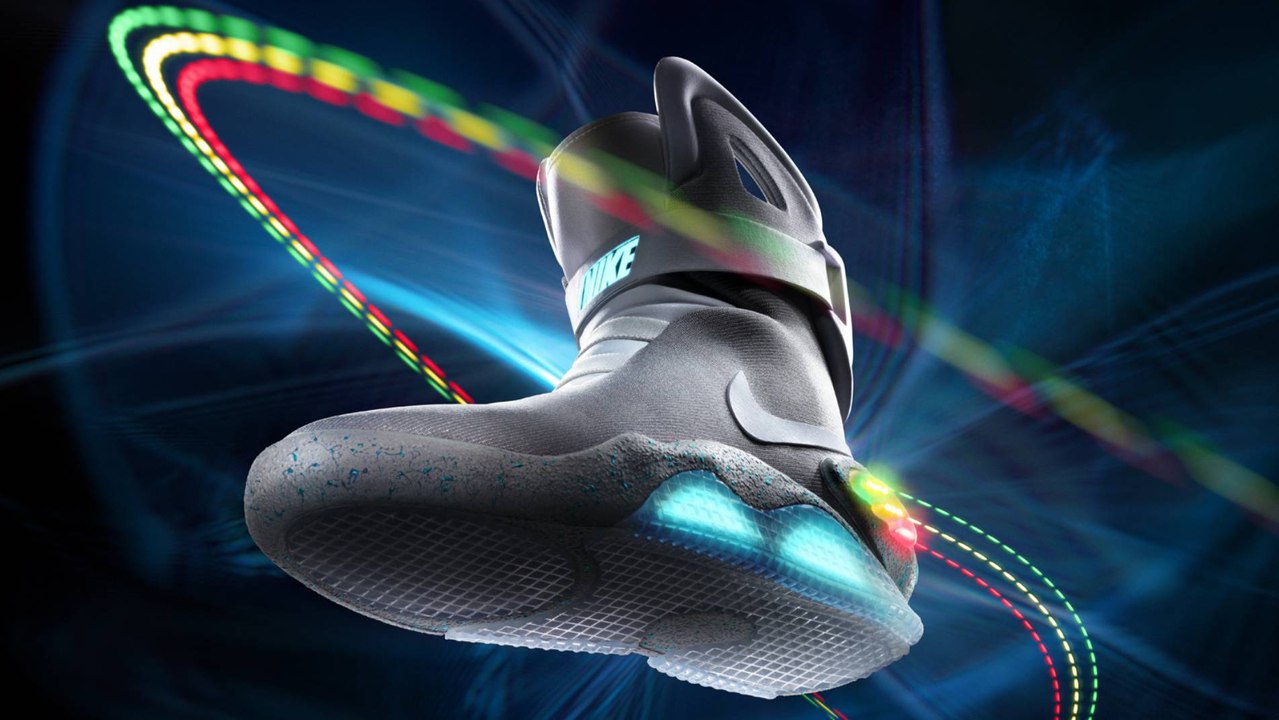 Retour vers le futur : Sortie des baskets à lacets automatiques en 2015 !