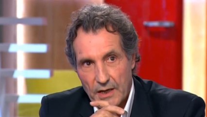 C à Vous : Jean-Jacques Bourdin s'en prend une nouvelle fois à Claire Chazal