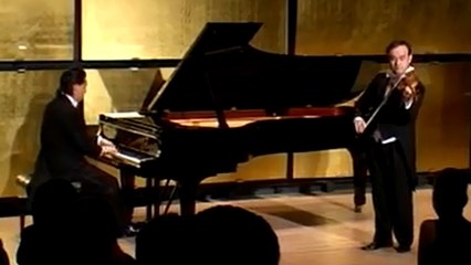 James Bond et Mozart se rencontrent en musique, découvrez le résultat !