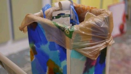 La femme de ménage d’un musée jette pour 11 000 euros d’œuvres d’art