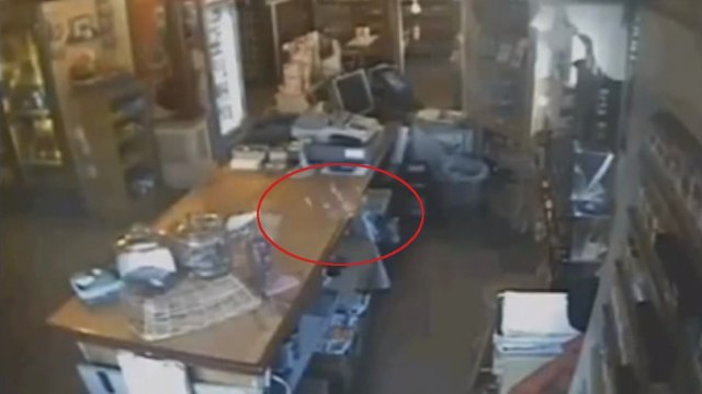 Un fantôme filmé par une caméra de surveillance dans un magasin aux Etats-Unis ?