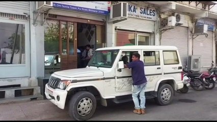 CGST survey of two yarn traders