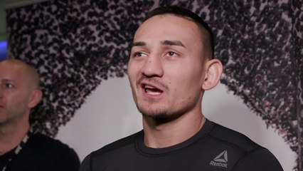 UFC : Max Holloxay se retire de sa défense de titre contre Brian Ortega montrant des signes de commotion