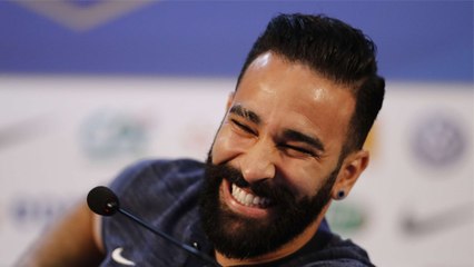 Coupe du Monde 2018 : Adil Rami anime la conférence de presse de l'équipe de France