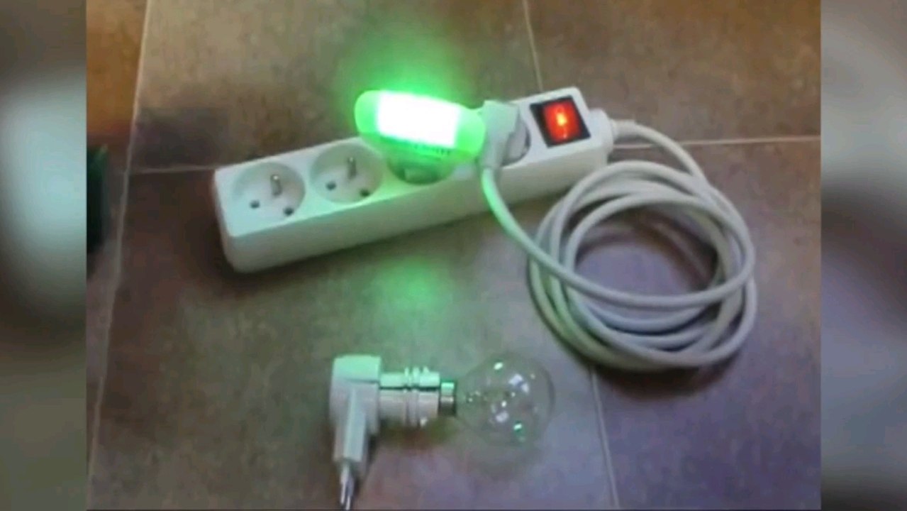 De l'électricité infinie et gratuite grâce à une multiprise ?