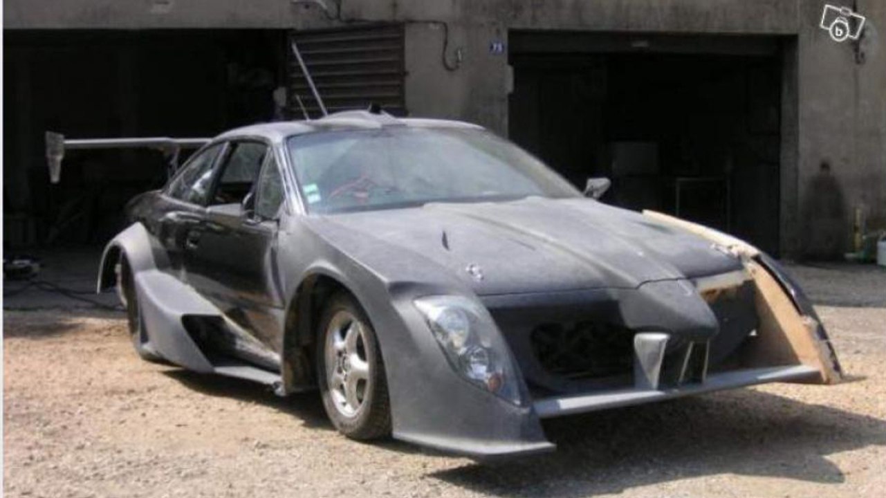 Le Bon Coin : Il vend une Batmobile !