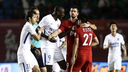 Les images de Demba Ba fou de rage après des insultes racistes