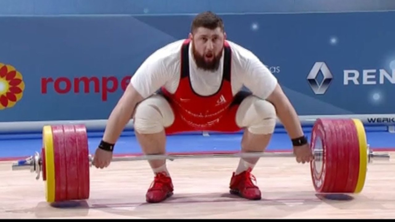 Haltérophilie : record du monde d'épaulé-jeté (265 kg) par Lasha Talakhadze