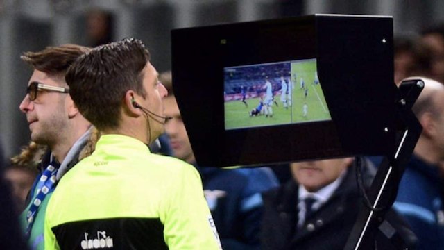 Ligue des Champions : la VAR utilisée à partir des quarts de finale ?