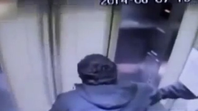 Chili : Un homme pris au piège dans un ascenseur fou