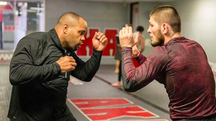 Faut-il être un combattant "chiant" et ennuyeux pour devenir champion à l'UFC ?