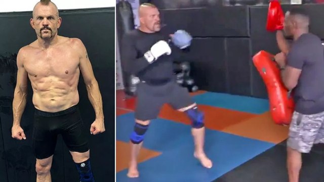 MMA : Les images affligeantes de l'entraînement de Chuck Liddell avant son retour contre Tito Ortiz