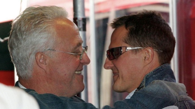 Le père de Michael Schumacher donne des nouvelles rassurantes
