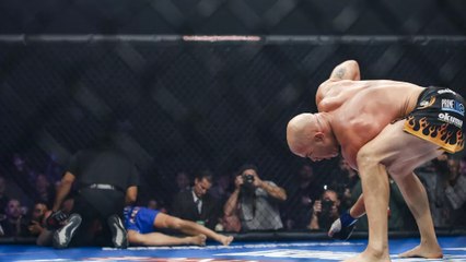 Chuck Liddell s'incline par KO contre Tito Ortiz dans un combat inutile