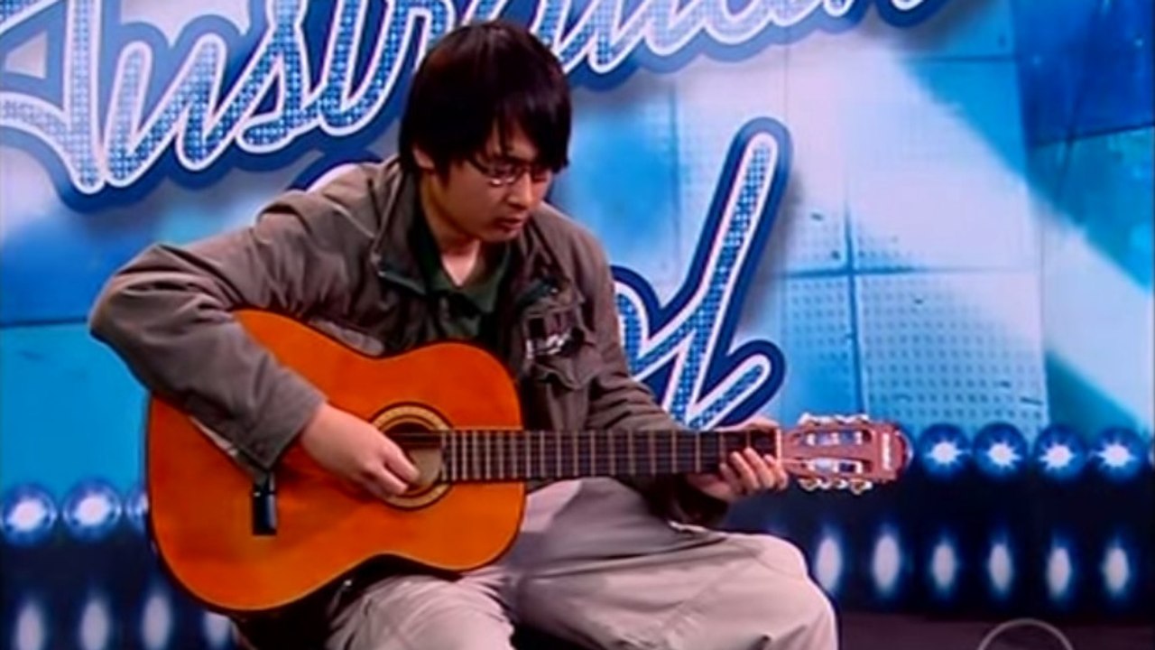 Cet homme est le pire guitariste et chanteur du monde