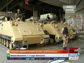 Pelajar di bawa pulang secara berperingkat