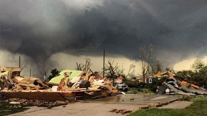 Etats-Unis : deux gigantesques tornades se rejoignent pour n'en former qu'une seule