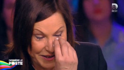 Derrière le poste : Evelyne Thomas émue aux larmes en revoyant des images de C'est mon choix