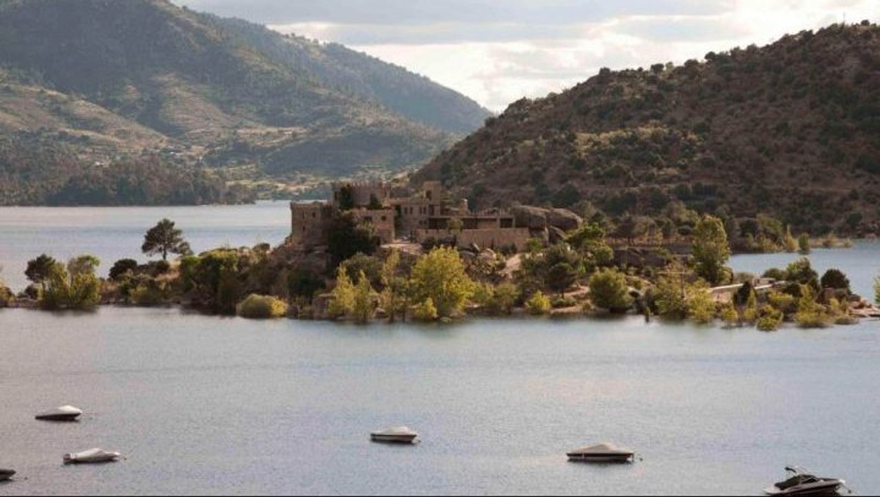 Un magnifique château en Espagne à vendre pour un prix dérisoire