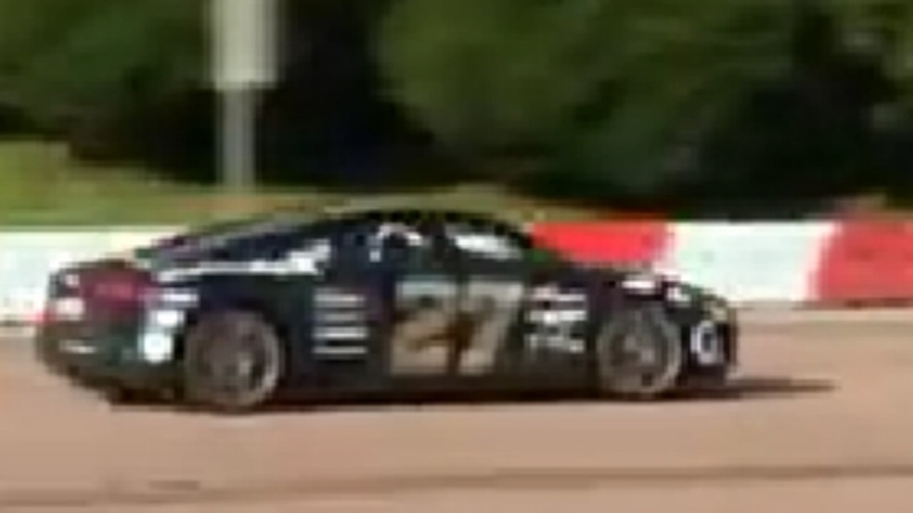 Suivez la Bugatti Veyron du Gumball 3000 en route pour Paris