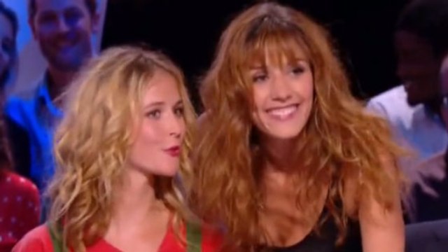 Le Grand Journal: Raphaëlle Dupire aidée par Doria Tillier pour sa première météo