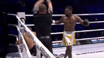 Cédric Doumbé champion welters du Glory sur KO contre Harut Grigorian, il souhaite combattre Conor McGregor