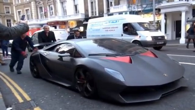 Une Lamborghini Sesto Elemento fait une entrée remarquée à Londres