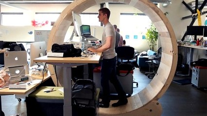Cette roue est-elle le futur des bureaux dans les entreprises ?