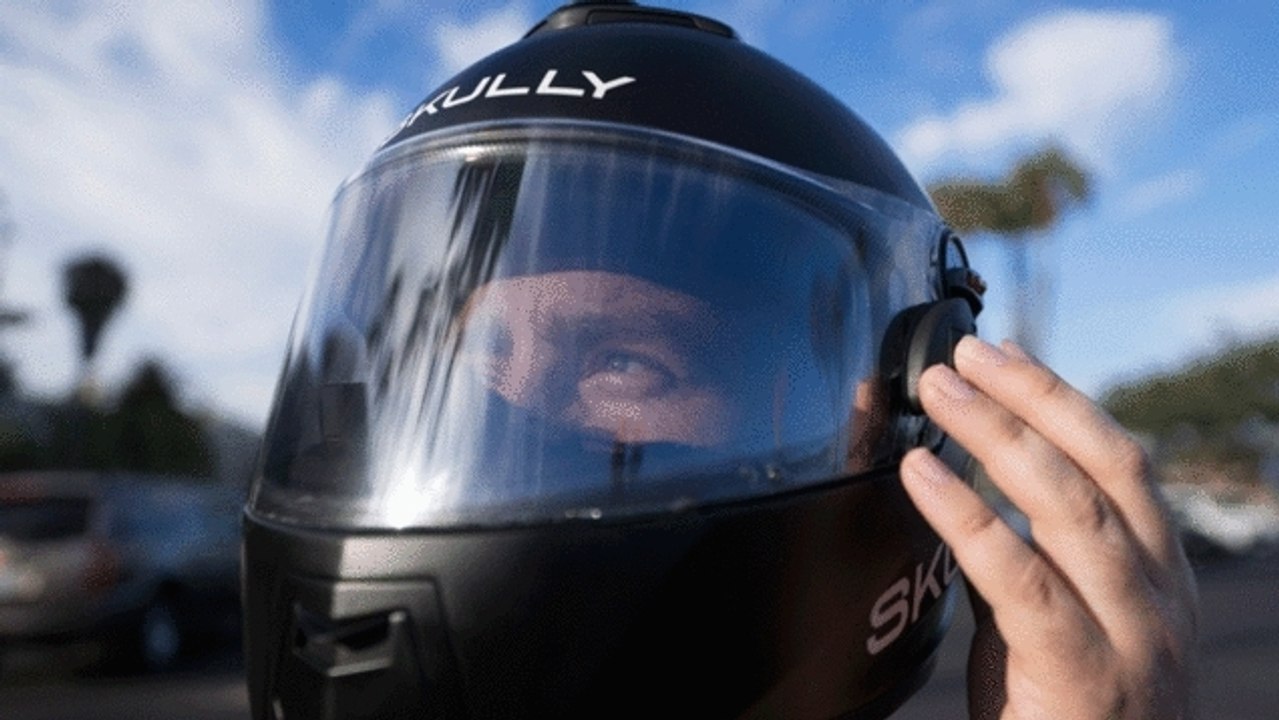 Skully AR-1 : le casque moto du futur