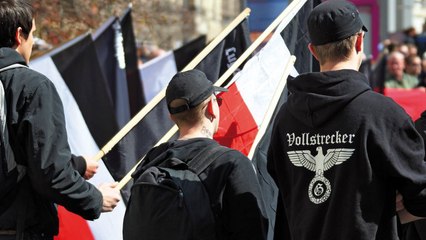 Une ville allemande piège les néo-nazis avec une marche caritative