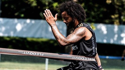 Jugé "trop gros" par les supporters, Marcelo s'est transformé !