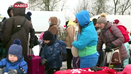 Küçük çocuk hem Suriye'de hem Ukrayna'da savaşın dehşetini yaşadı