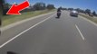 Un kangourou bondit au-dessus d'un motard sur une autoroute !