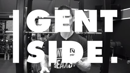 Abdominaux avec haltère : ce programme va vous cramer la ceinture abdominale