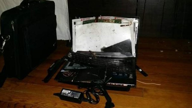 Le Bon Coin : un ordinateur portable pas cher avec ''quelques traces sur l'écran''