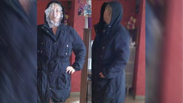 Le Bon Coin : elle vend un manteau et se met un plastique sur la tête pour flouter son visage