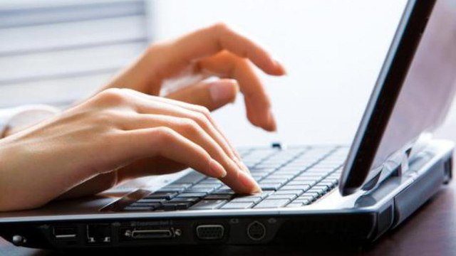 LinkedIn, Viadeo, Amplement, quel est le meilleur réseau social professionnel ?