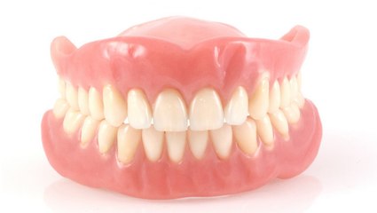 Le Bon Coin : il vend un dentier (quasi) neuf