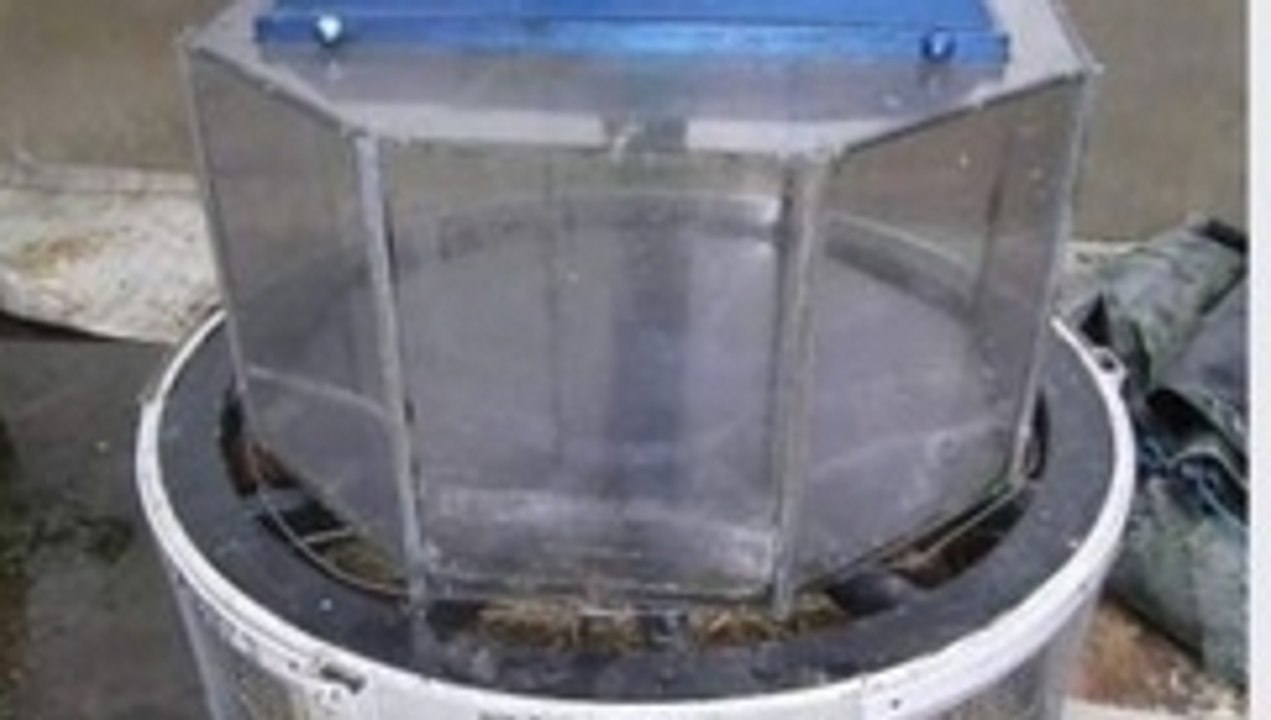 Leboncoin.fr : il vend un aquarium qui fait aussi cage pour rongeurs