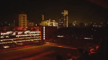 Un hologramme de lion géant pour le nouveau stade de l'Estudiantes en Argentine ! (VIDEO)