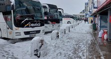 Kar ulaşımı da vurdu: Şehirlerarası otobüs seferleri iptal edildi