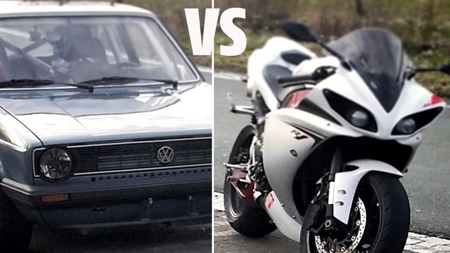 Il fait une course en Golf MK1 à plus de 300 km/h contre une Yamaha R1