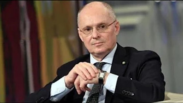 Covid-19, l'allarme di Ricciardi: Con l'allentamento delle misure rischiamo di rovinarci l'estate