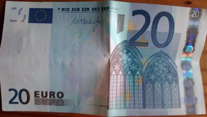 Le Bon Coin : il vend un billet de 20 euros "touché par la grâce"
