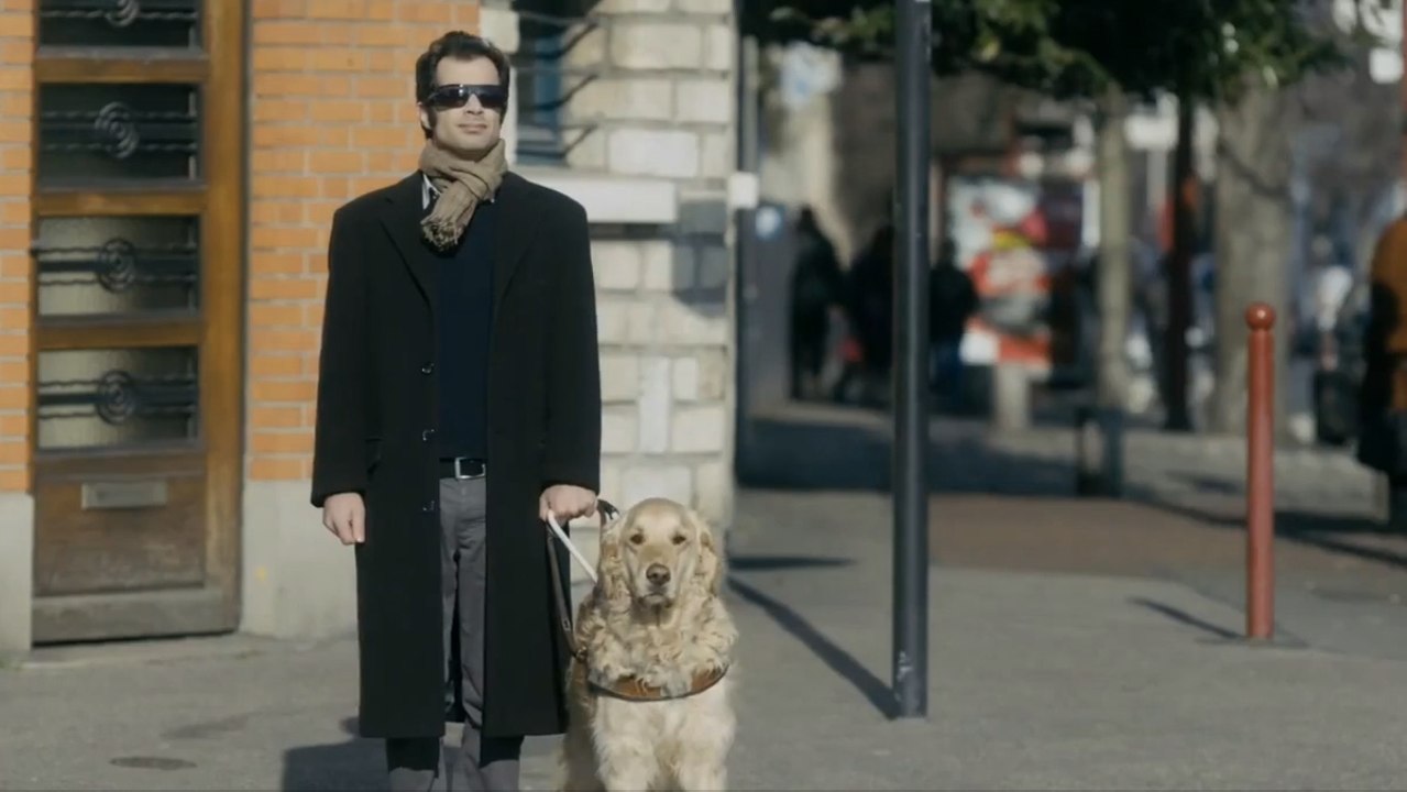 Une campagne sensibilise à la condition de vie des aveugles avec humour