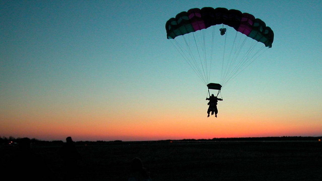 Le Bon Coin : il vend un parachute qui ne s'ouvre pas