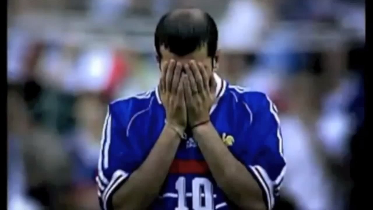 Zinédine Zidane : "À chaque fois que je parle de lui, ça me procure des frissons", Zizou révèle qui est son idole de toujours !